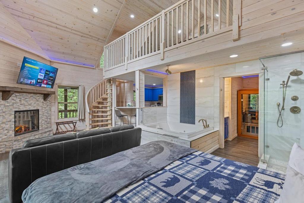 Top Of The Line Treehouse Near Helen, Georgia Cornelia Exterior foto